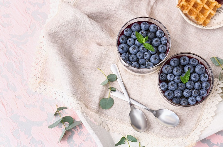 weihnachtsdessert-blaubeer-mohn