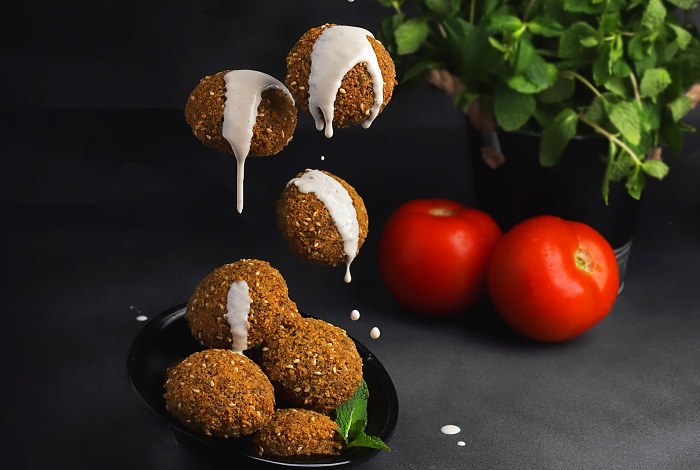linsenkugeln-mit-tomaten